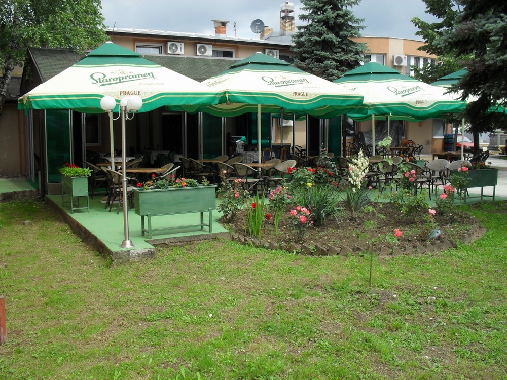 Plavi Restoran (ABC Invest DOO) Loznica (9)