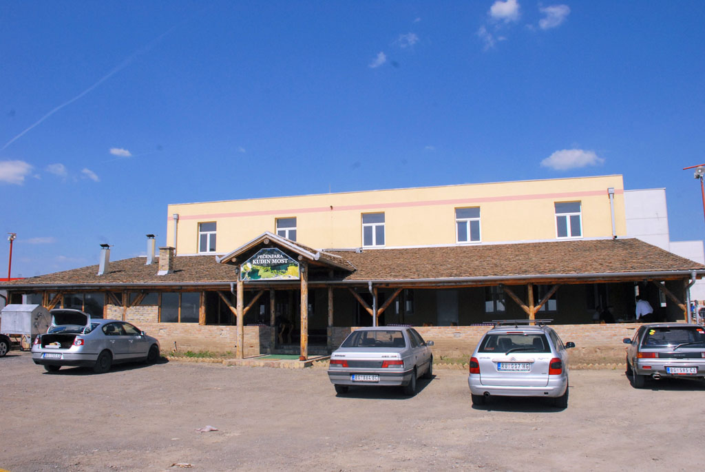 Pečenjara KUDIN MOST Zemun – Beograd (7)